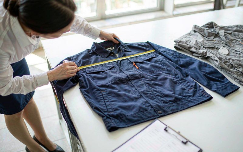 工作服到货怎么验收？抽检比例、AQL判定和常见疵点一次讲清(图1)